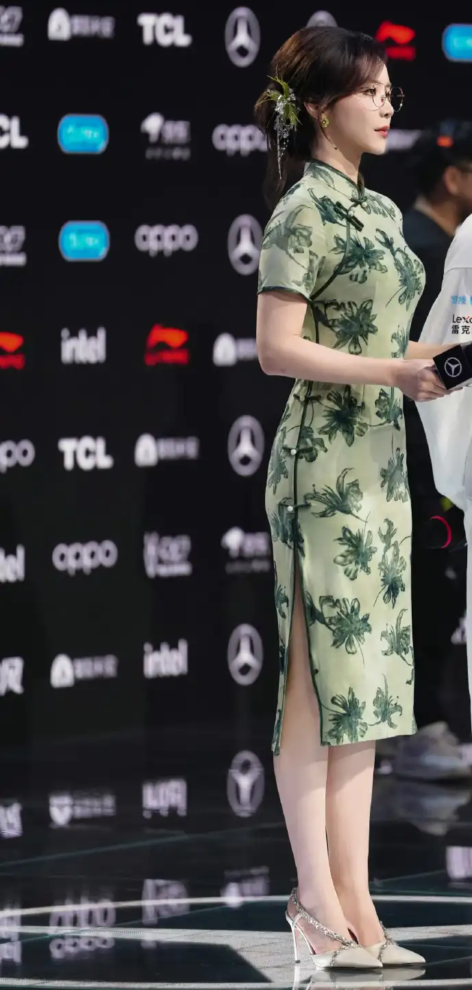 顺风车车主在路上